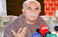mahmood khan achakzai 226x145 - زعيم المعارضة الباكستانية ينتقد السياسات الأمنية للحكومة ويؤكد على ضرورة الحوار مع طالبان
