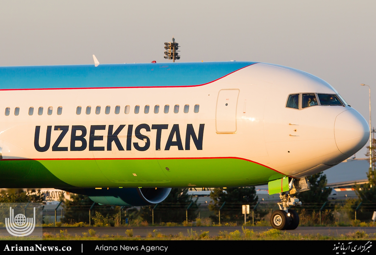 Uzbek plane