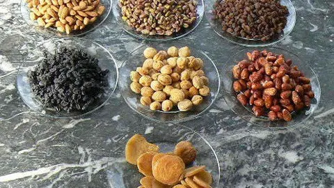 فتوای عجیب و خنده دار مفتی عربستان در مورد میوه خشک!