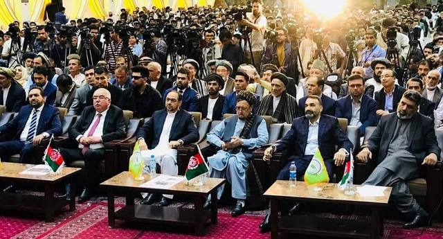 د طالبانو د بندیز له امله سیاسي ګوندونه پټې چارې پرمخ بیایي