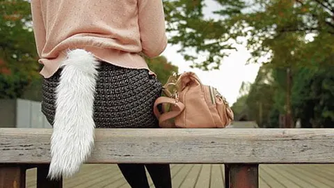 زن زیبای دم دار جراحی شد! + تصاویر(18+)