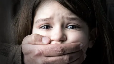 افزایشِ ۱۶ فیصدی سوء‌استفاده جنسی از اطفال در بریتانیا