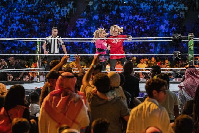 بی کفایتی سعودیها در برگزاری مسابقات کشتیکج (WWE)