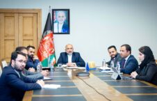 گفتگوی ویدیویی سرپرست وزارت امور خارجه با وزیر نیروی ایران