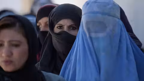 وضعیت حقوق زنان در افغانستان به مرز بحران نزدیک شده است