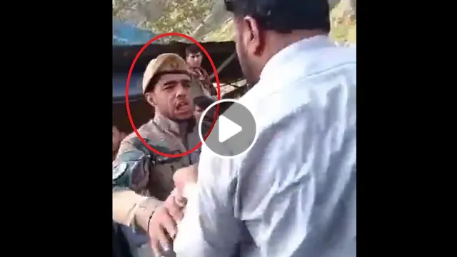 ویدیو/ لت و کوب مردم توسط یک عسکر پولیس تورخم