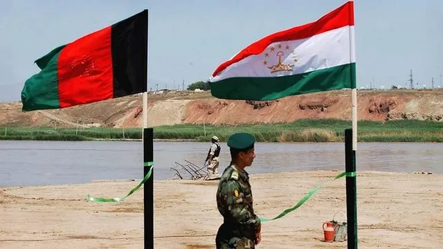 آماده گی‌ روسیه برای ساخت یک پایگاه مرزی عصری در سرحد تاجکستان با افغانستان