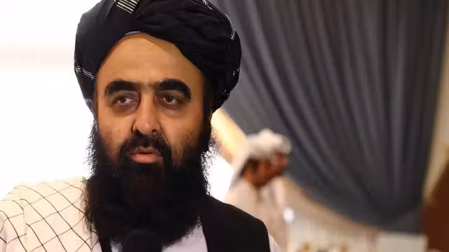 وزیر خارجهٔ طالبان: امنیت افغانستان وابسته به کشورهای همسایه است