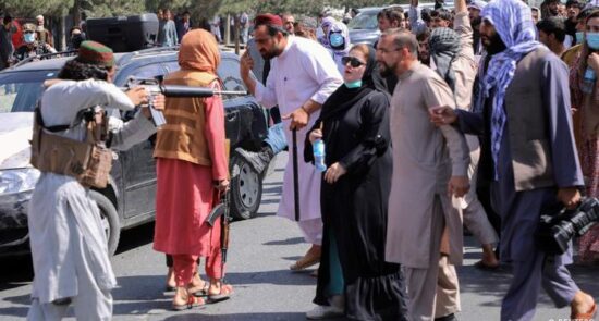 واکنش تند مقامات کانادا به نقض حقوق زنان و دختران در افغانستان