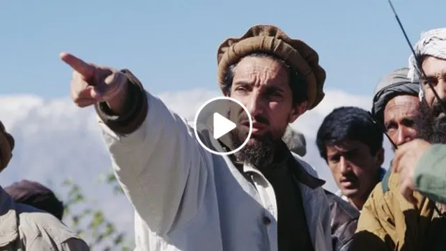 ویدیو/ توهین افراد طالبان به مجسمه احمد شاه مسعود