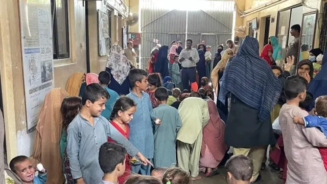 پاکستان جواز اقامت مهاجرین افغان راجستر شده را تمدید کرد