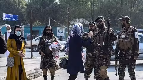 طالبان پنجمین سال سرکوب رسانه‌ها را آغاز کرد