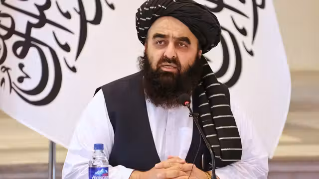 امیرخان متقی به ترمپ: حضور نظامی غیرقابل تحمل است