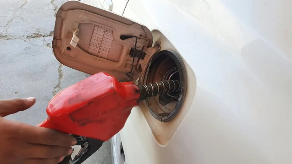 افغانستان 85 درصد انرژی خود را از طریق واردات تأمین می‌کند