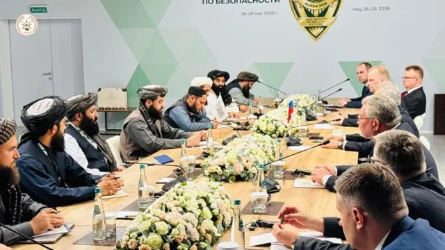 ​شویگو در دیدار با ملا یعقوب: غرب باید مسئولیت کامل حضور بیست‌ساله خود در افغانستان را بپذیرد