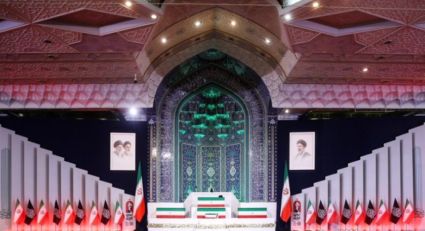 په تهران کې د آیة الله خامنه‌ای یادواره په تاریخي توګه ترسره شوه