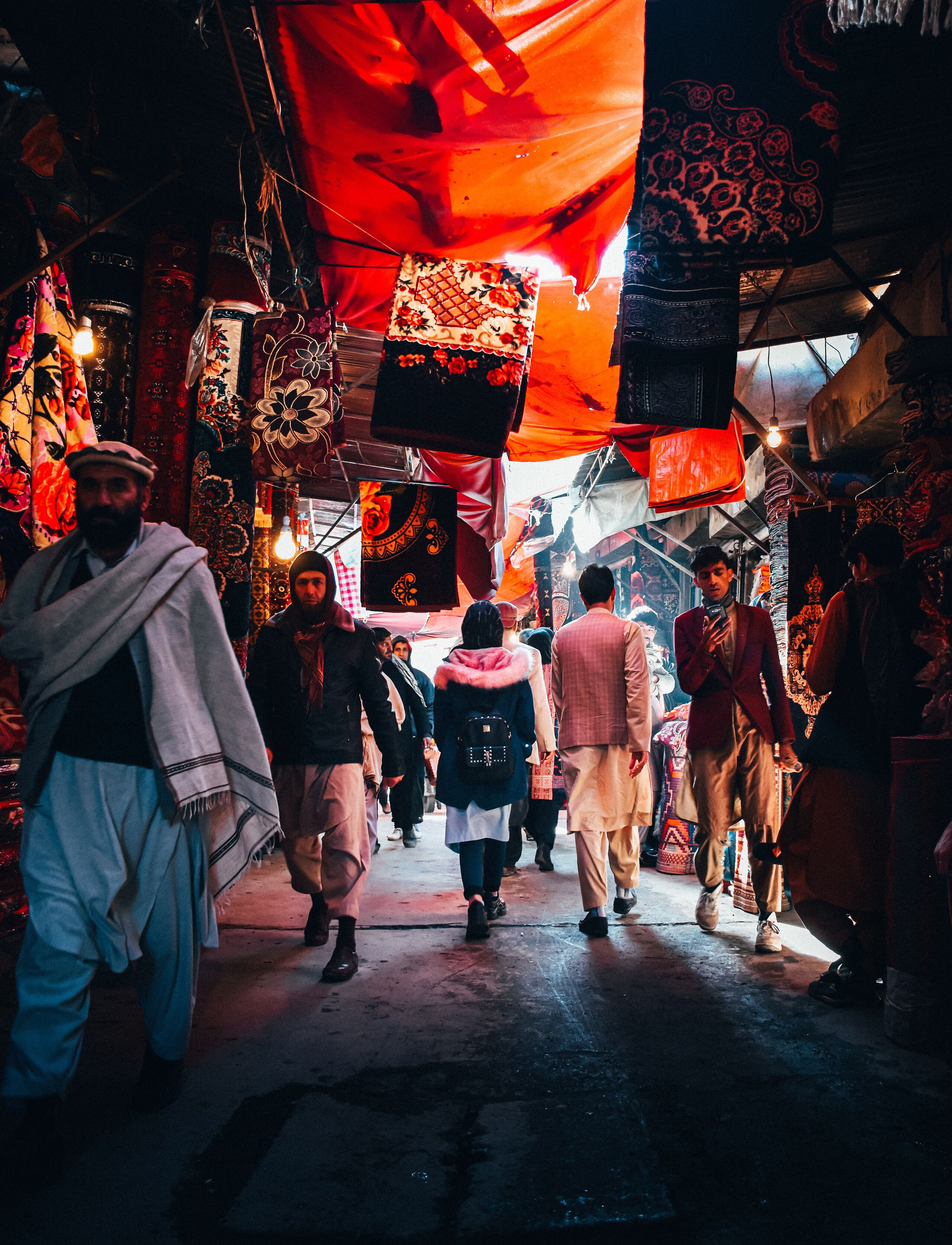 طالبان: ۸۱ سوداګرو د ۶۸ ملیون ډالرو پانګه اچونه کړې