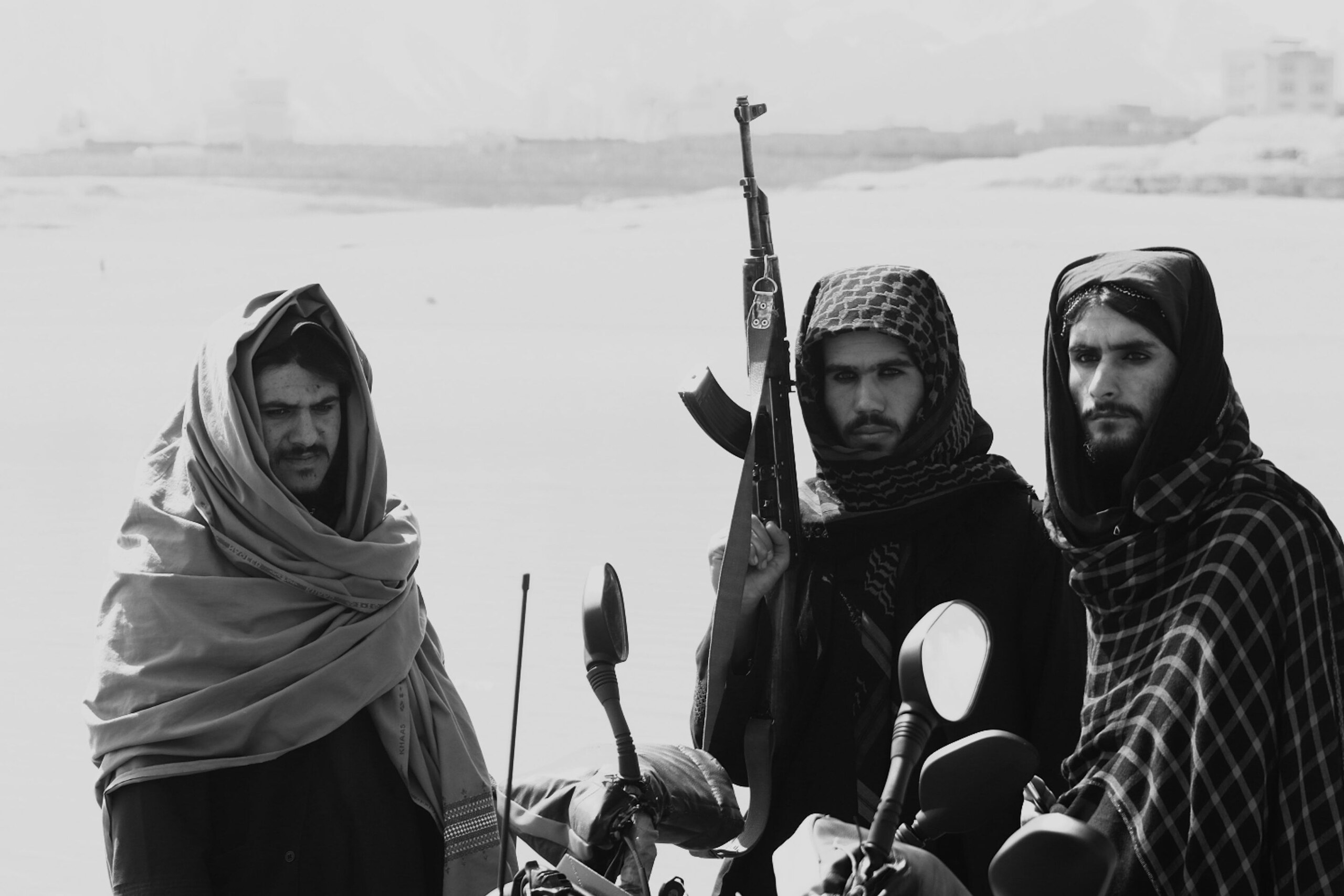Taliban Asserts Control Over Afghanistan-Tajikistan Border Amid Smuggling Issues