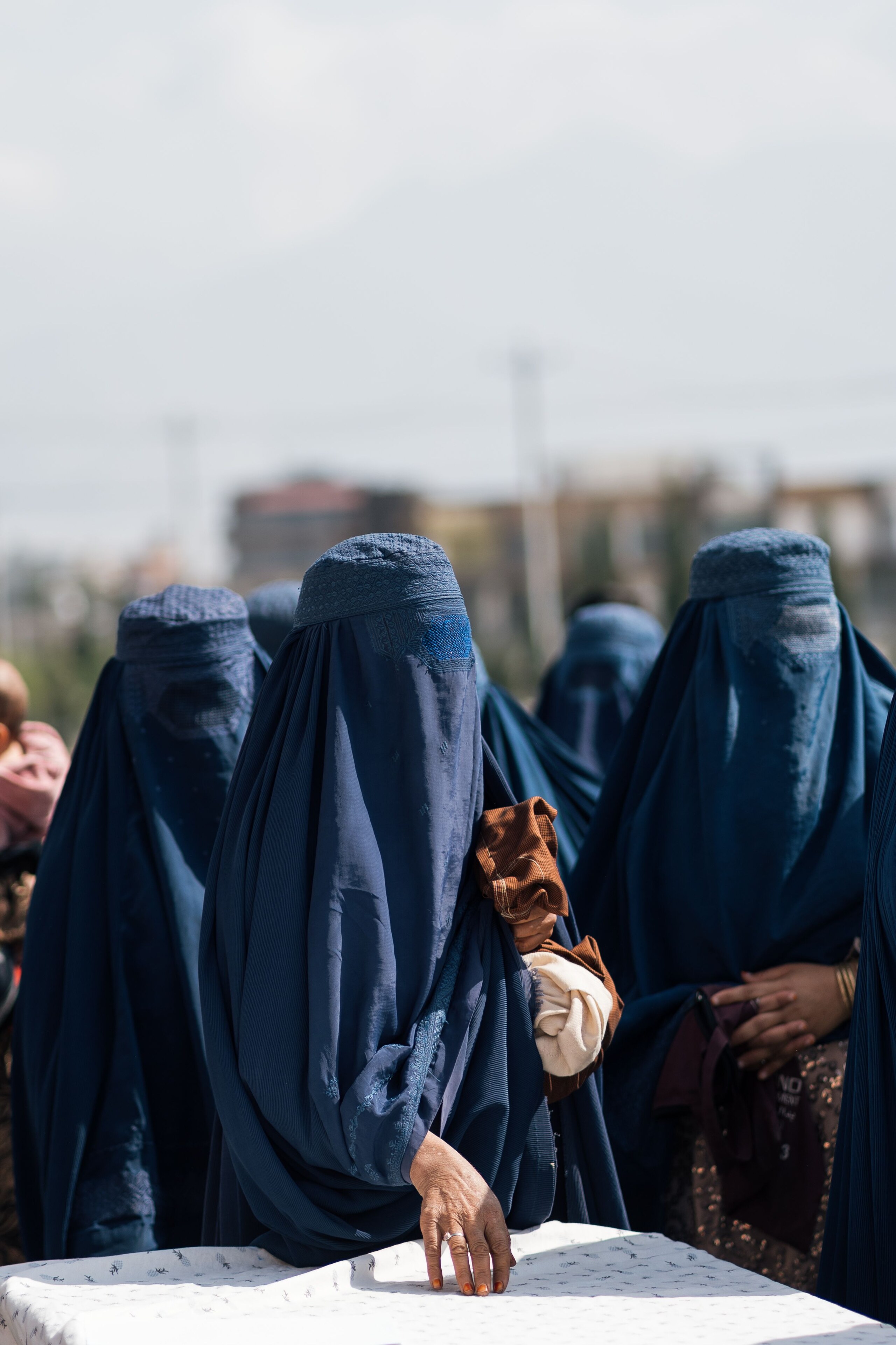 ملګرو ملتونو افغان ښځو ته د تبعیض پای ته رسولو لپاره د طالبانو غوښتنه وکړه