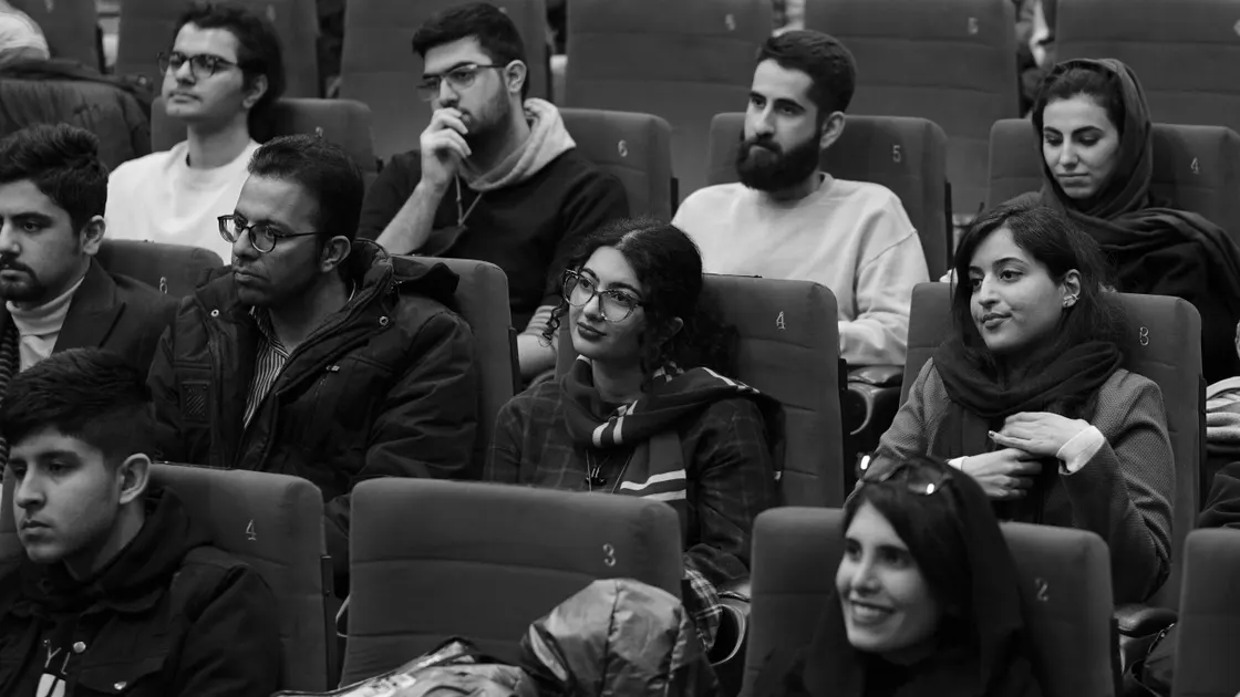 تعلیق آموزش عملی محصلان افغان در دو پوهنتون طبی پاکستان