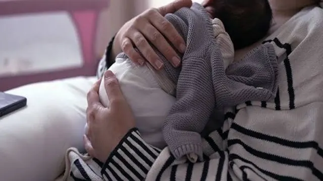 وزارت صحت عامه: افسردگی پس از زایمان نیاز به توجه فوری دارد