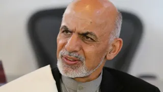 مرد حقیری، با لقب دومین مغزمتفکر پساهیتلر