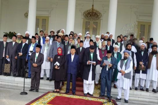 د اندونیزیا د علماوو کنفرانس د افغان سولې لپاره د مخامخ خبرو غوښتنه